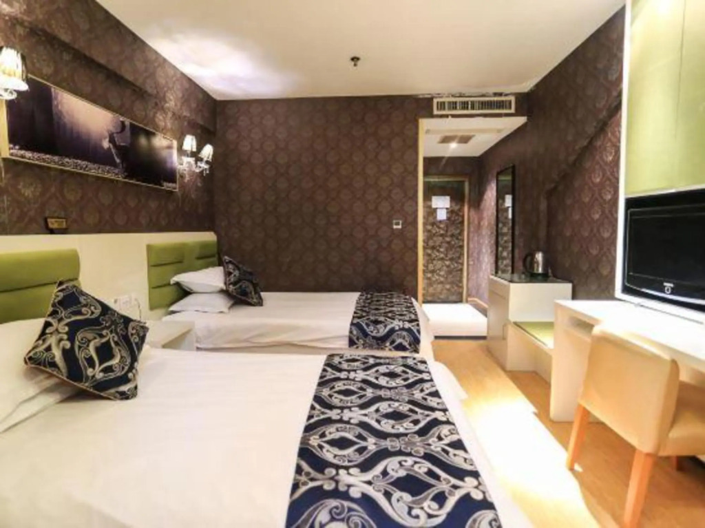 Lvcheng Hotel