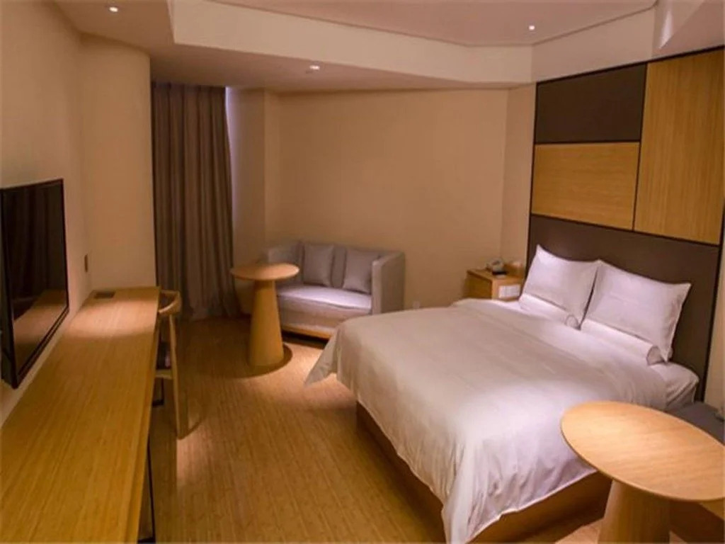 JI Hotel Shanghai Hongqiao Transport Hub Linkong Zone