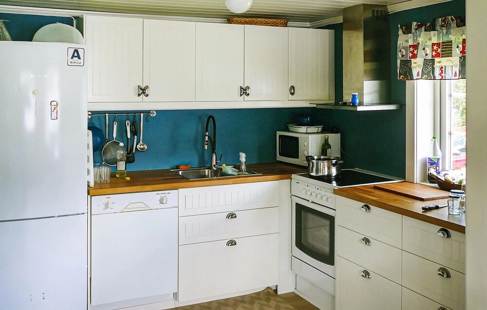 Lovely Home In Garnes With Wifi