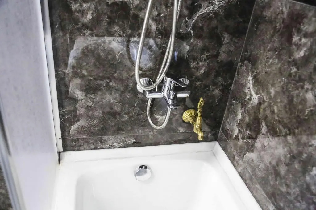 Ladik Hotel