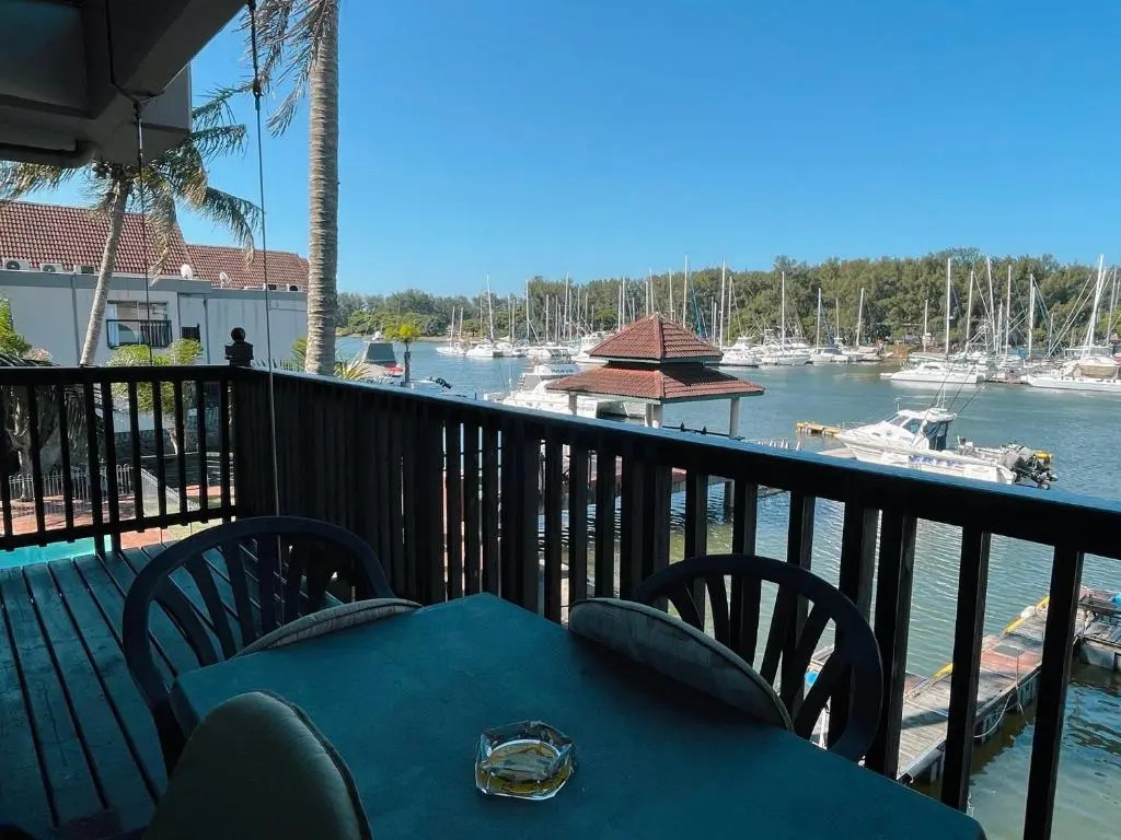 Waterfront 2 Bedroom Apartment