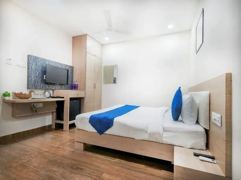 Hotel The Grand