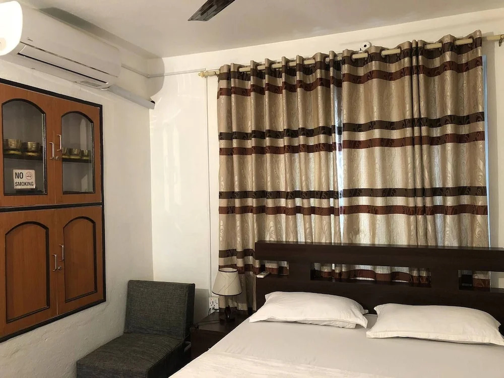 First Apartment 1bhk Thamel 5 min Walk 1st Floor