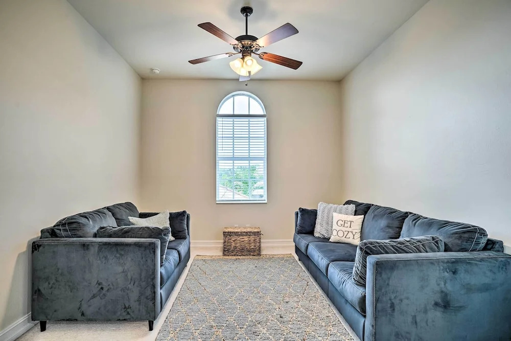 Luxury Naples Home w/ Private Pool & Hot Tub
