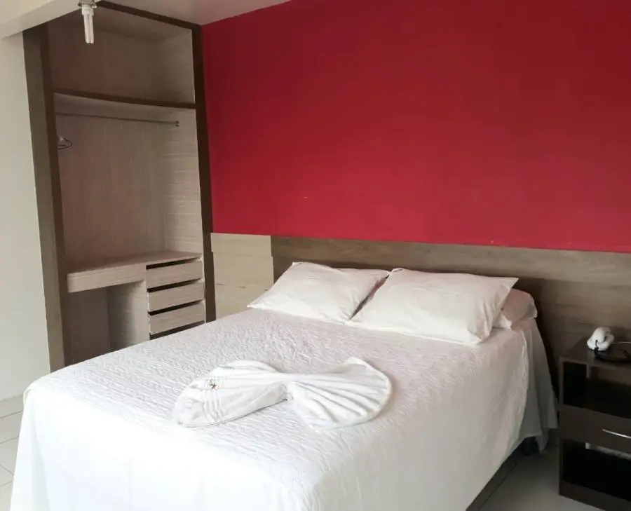 Kris Hotel