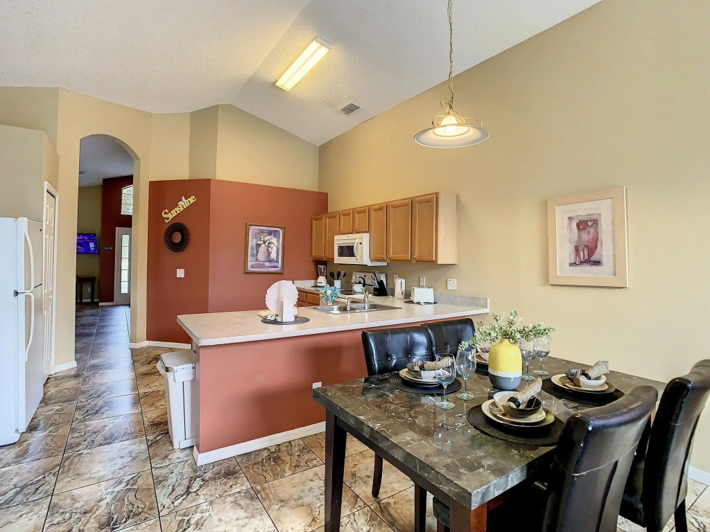 Emerald Island Resort 4 bed 3 Bath With Pool spa