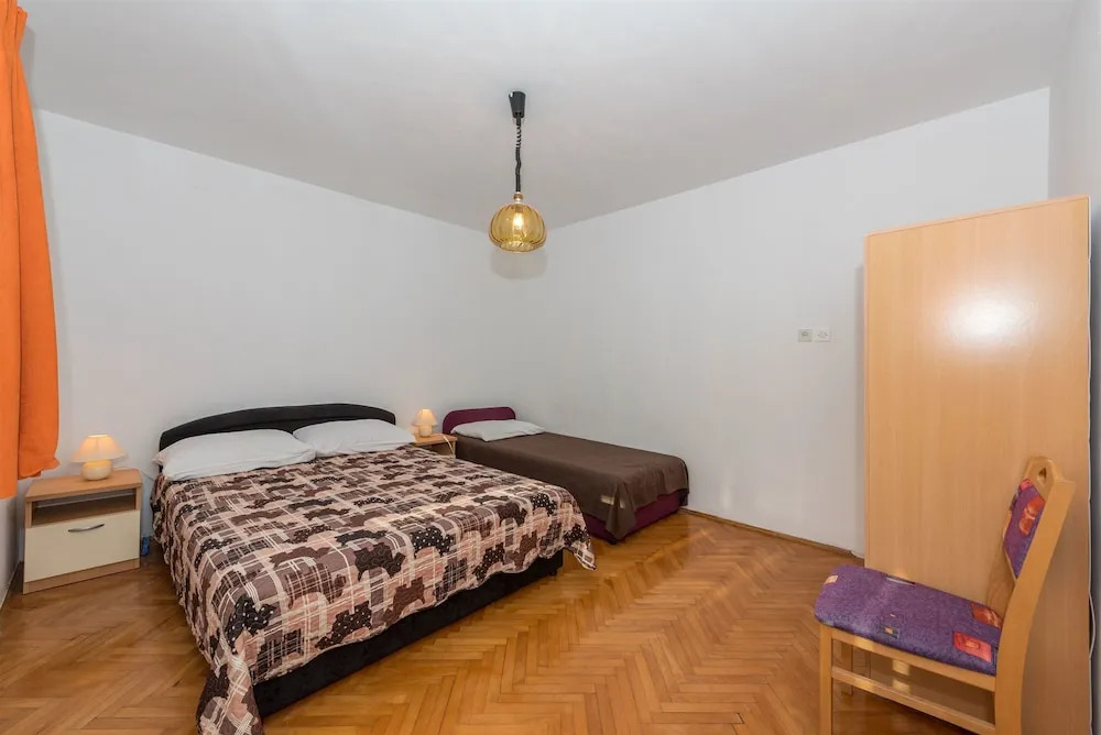 Apartment Milivoj
