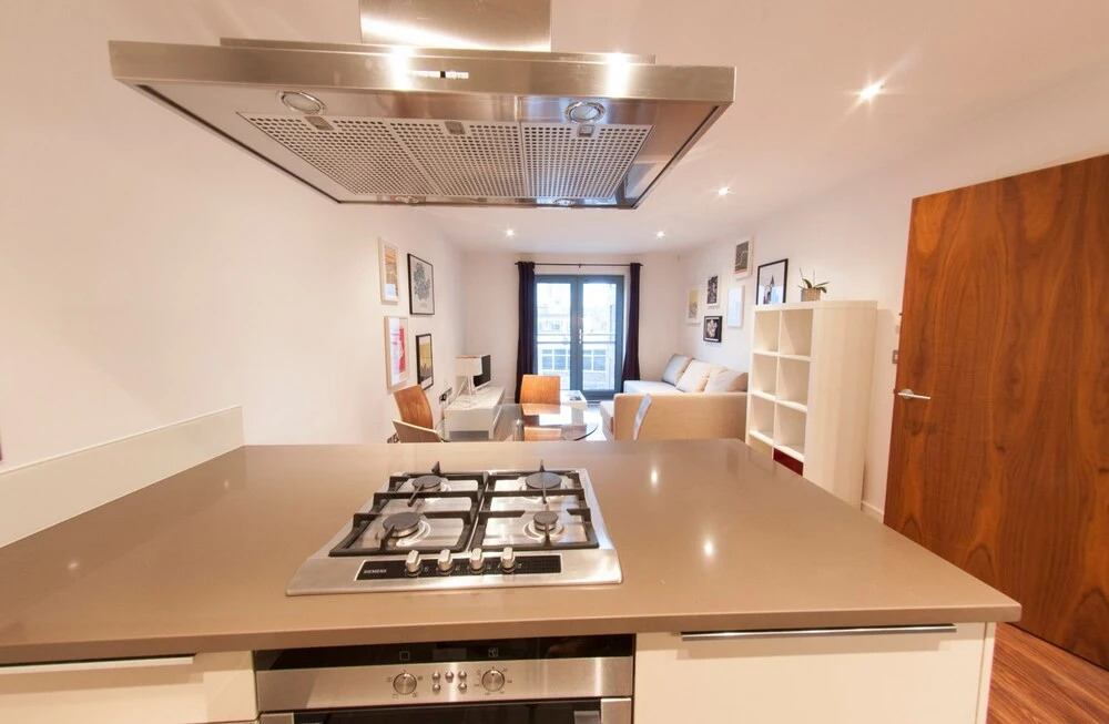 Elegant, Modern Flat in Central London, For 4