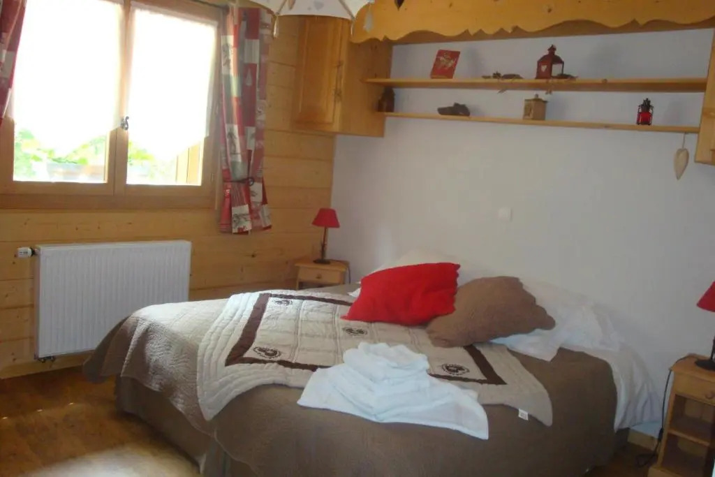 Bed and Breakfast Chalet Manava