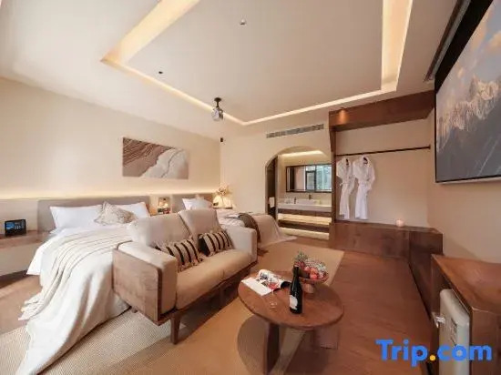 Yunlang·Xiaoyuan | EARTHGAZES·STARSPANNG | Designer Oxygen Homestay (Dukezong Ancient Town Branch)