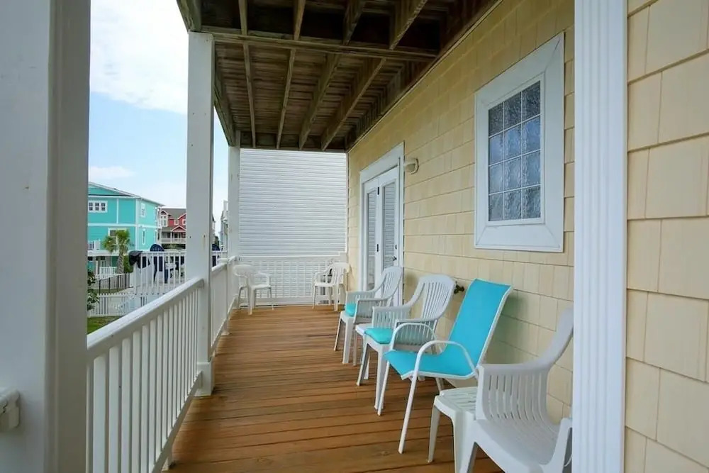 Casa de la Playa by RedAwning