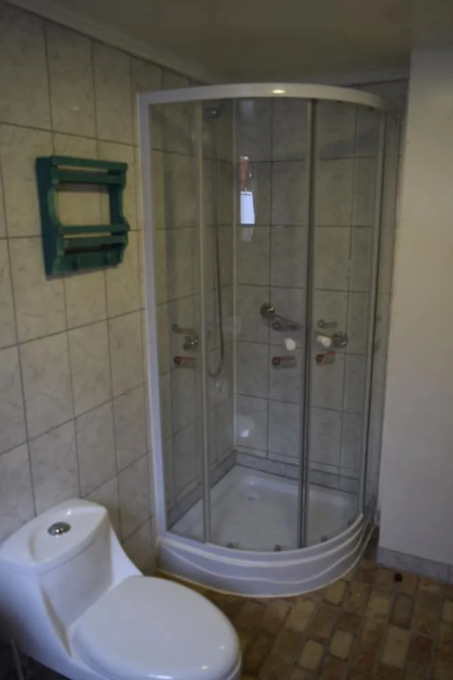 Hostal Akainik