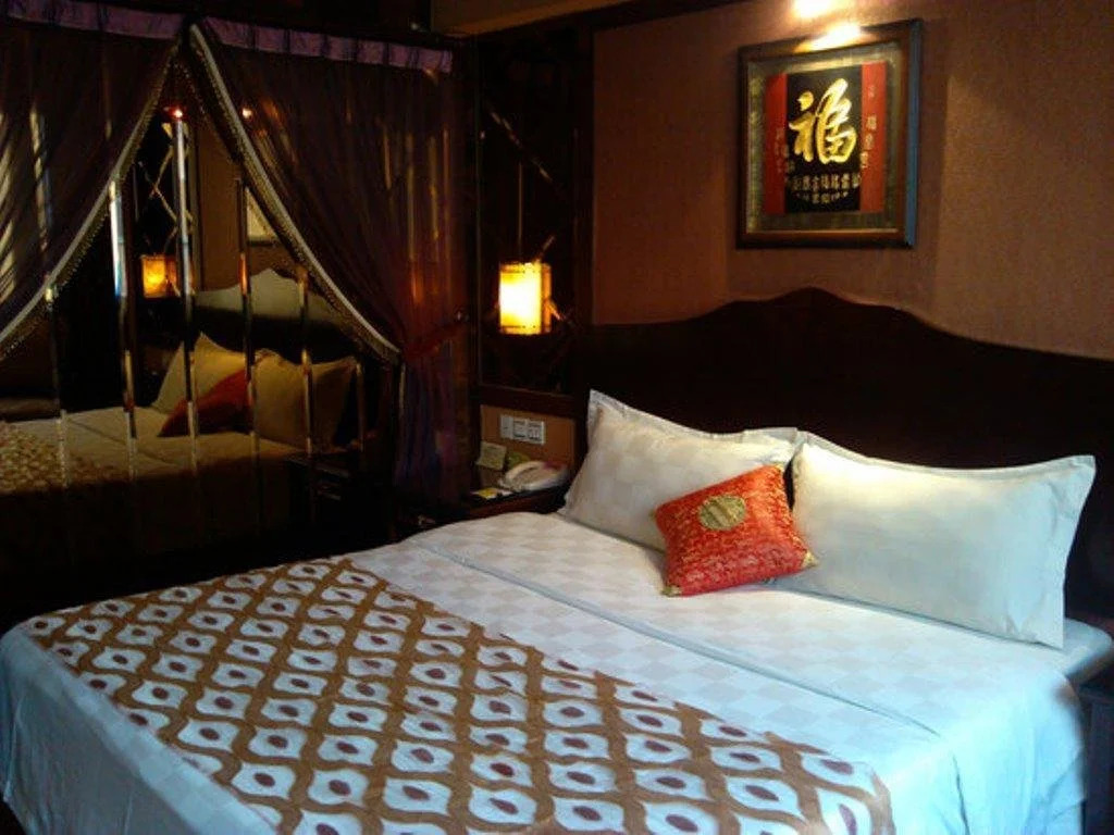 Zhongshan New Gaoya Business Hotel
