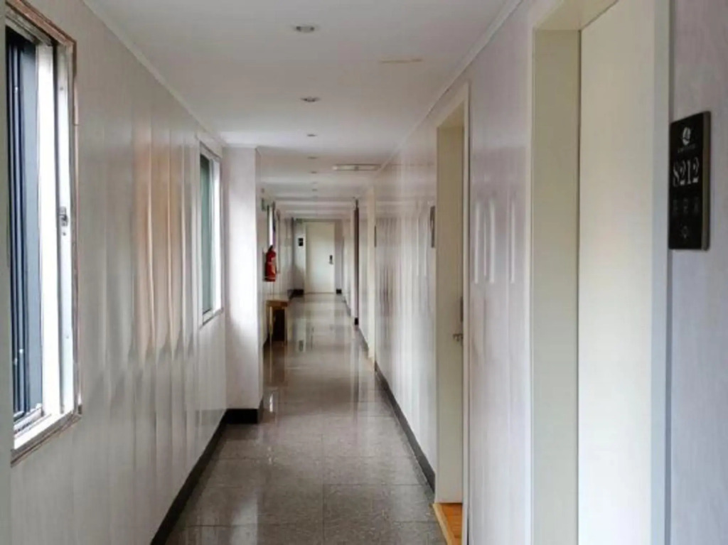 Lishui Lijiang Business Hotel (Lishui People's Hospital)