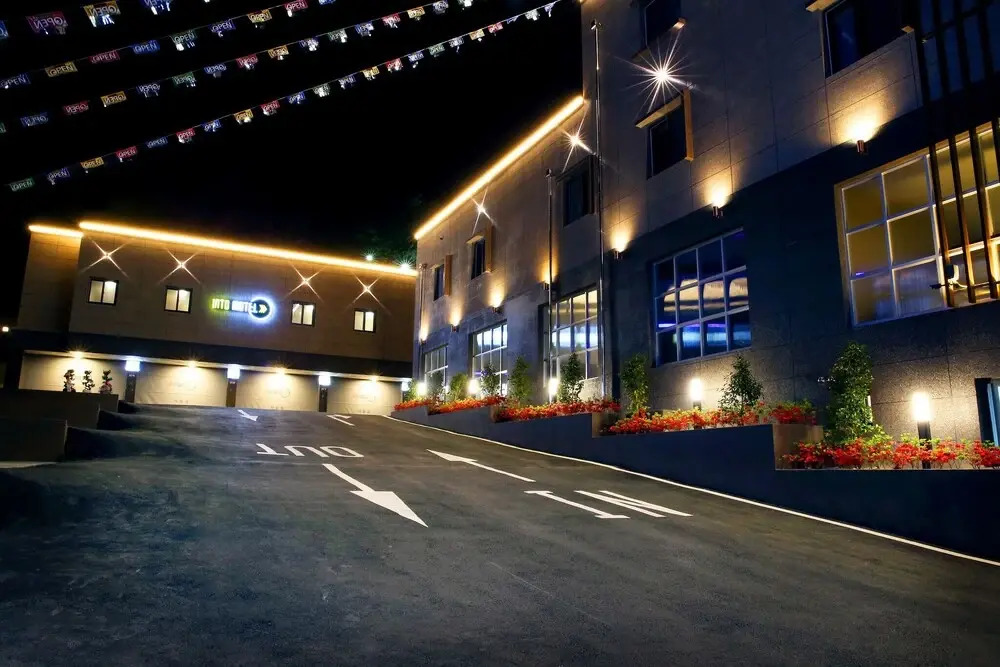 Ulsan Yeongnam Alps INTO