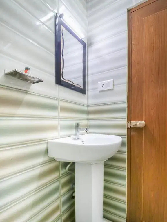 Ghala Residency Inn By OYO Rooms