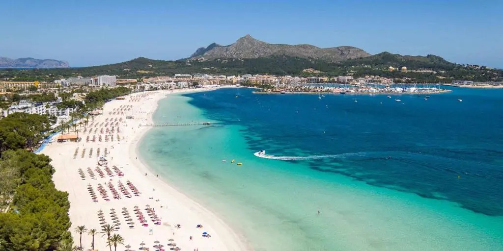 Apartment Assimetric - Only 100m to Beach