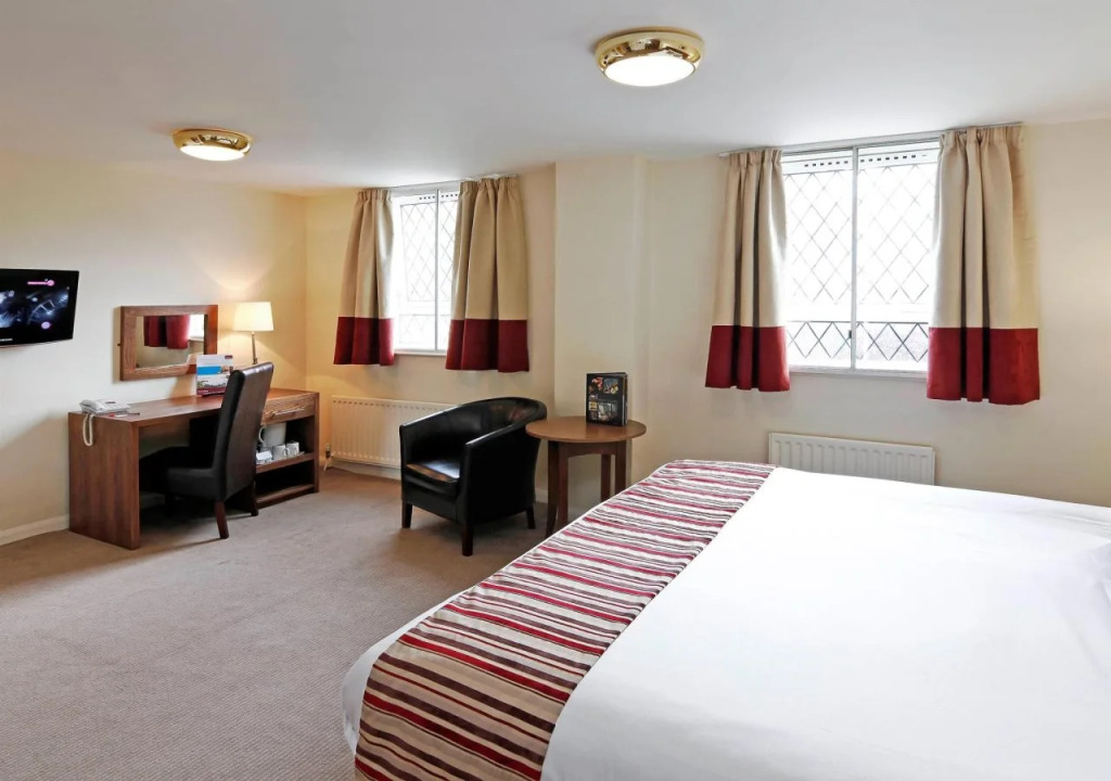 Wolverhampton Goldthorn Hotel