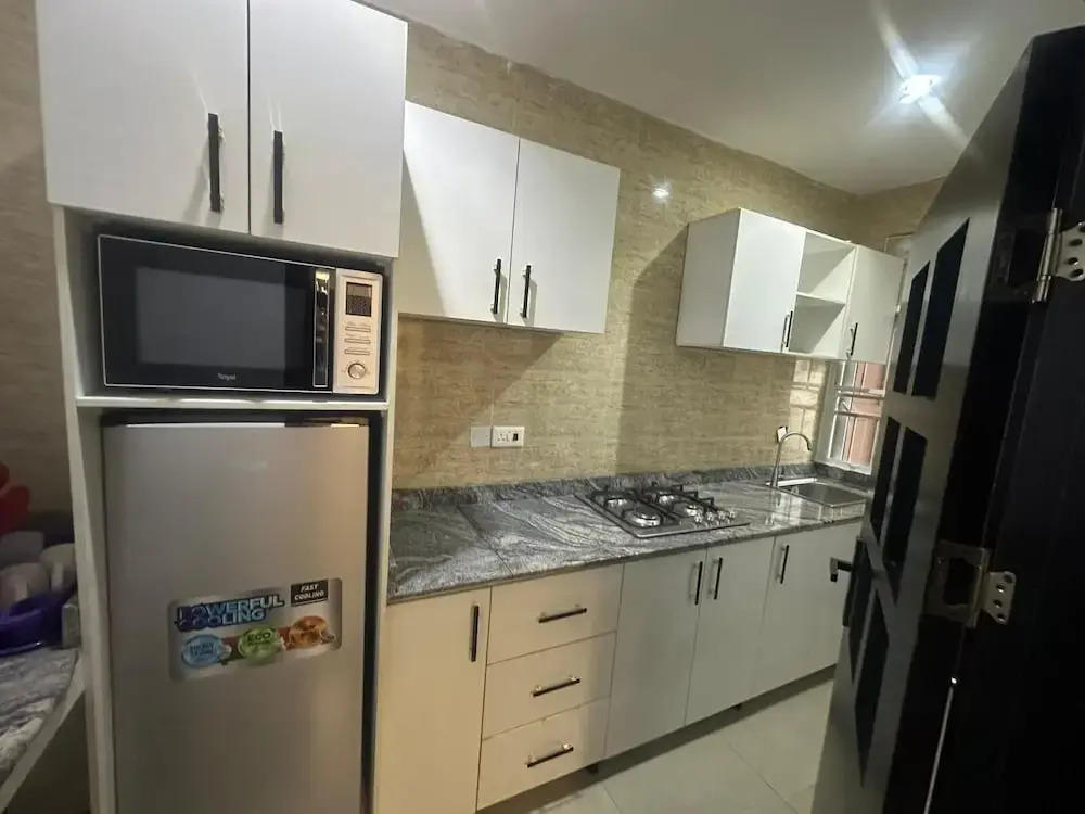 B-12 Apartments
