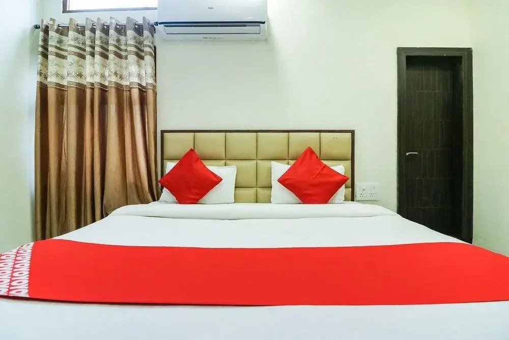 Hotel Adarsh by OYO Rooms