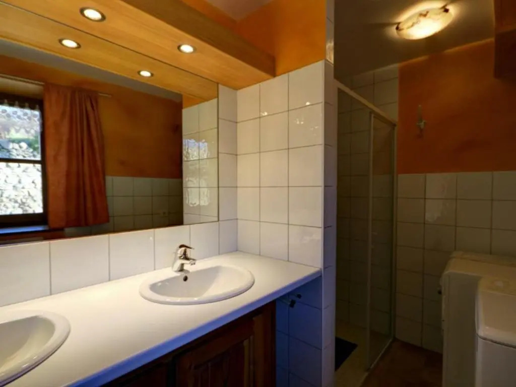 Gîte authentique et confortable pour 6 dans le Forez - FR-1-496-16