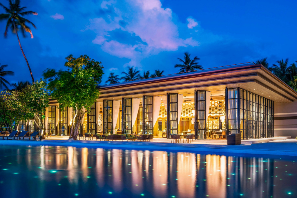 The St. Regis Maldives Vommuli Resort