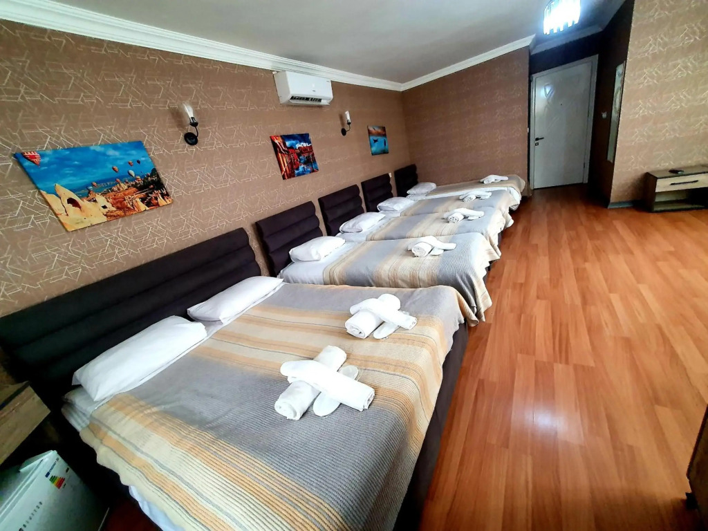 Omega Luxx Hotel