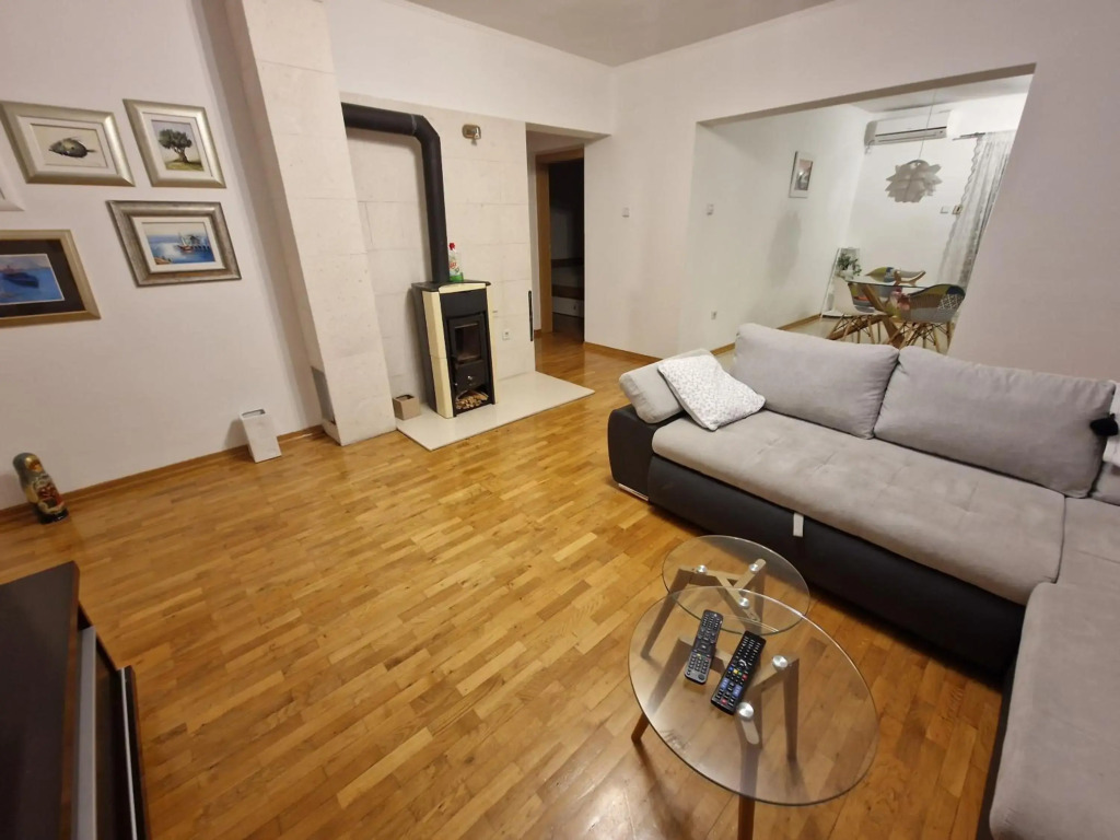 Big apartment with garden