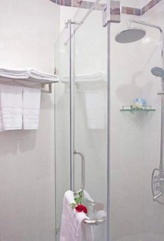 Nhat Thanh Hotel