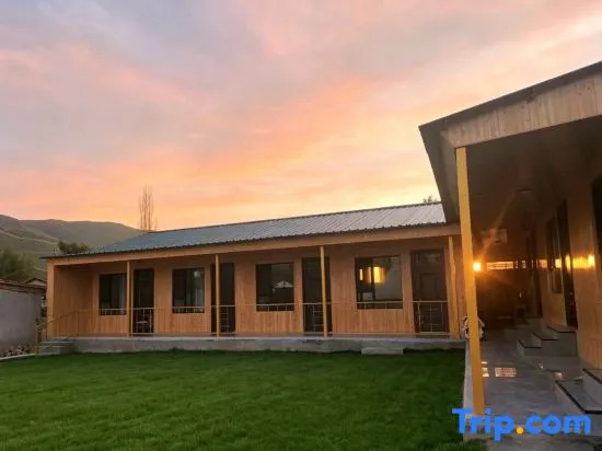 Nalati Flower Guest House