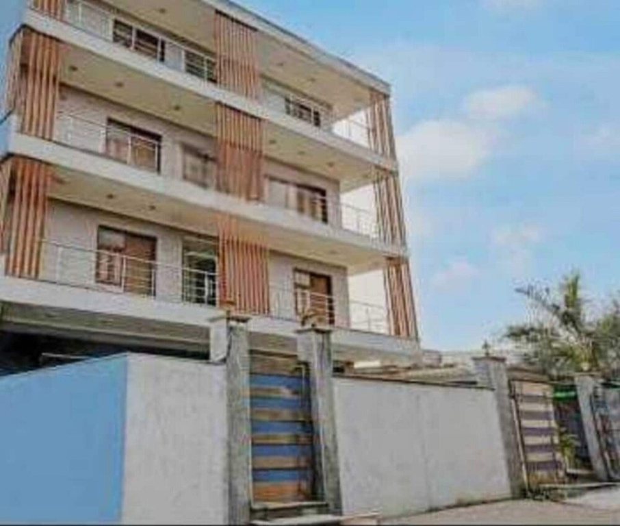 Townhouse Oak Sector 6 Lucknow