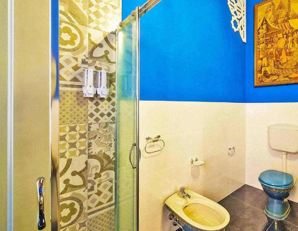 Hollywood Inn Palermo