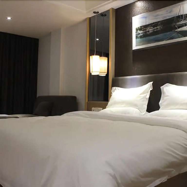 Yeste Hotel