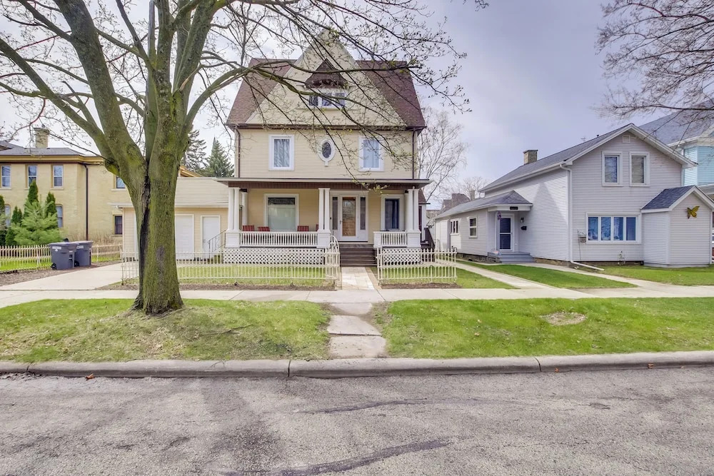 Updated Sheboygan Home w/ Porch < 1 Mi to Beach