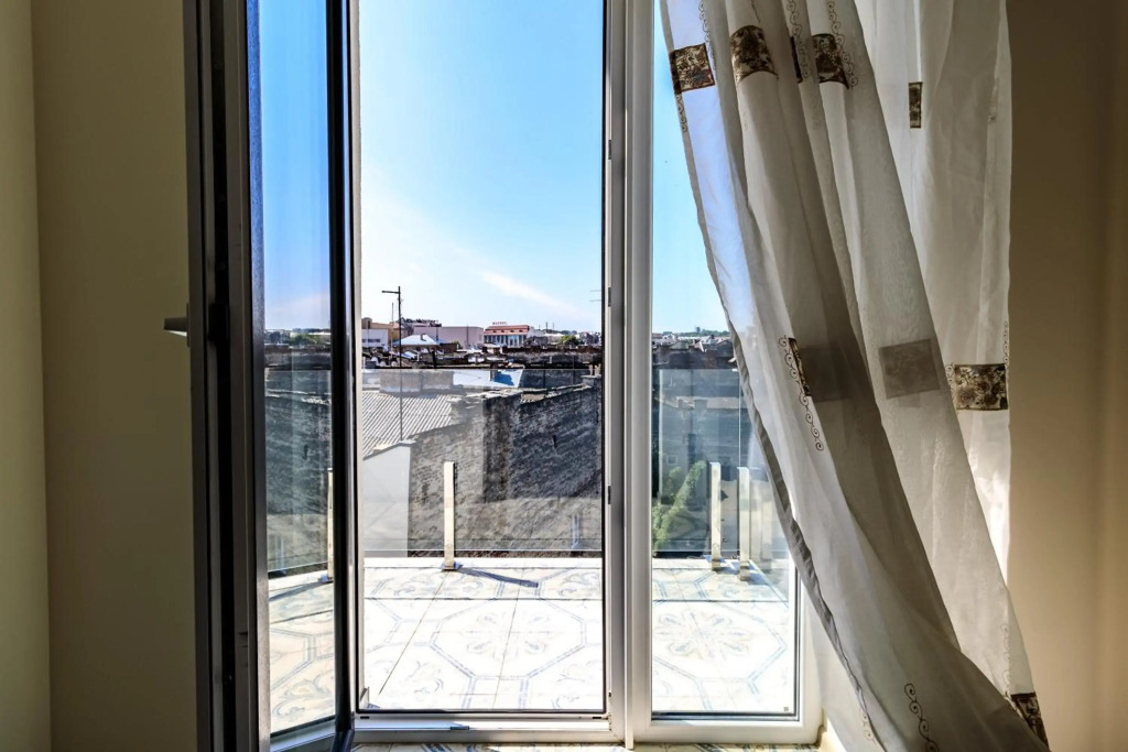 InshiApartments on Hazova str 4