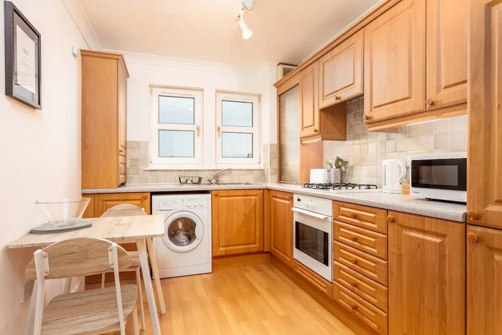 Millbrae Residence - Donnini Apartments