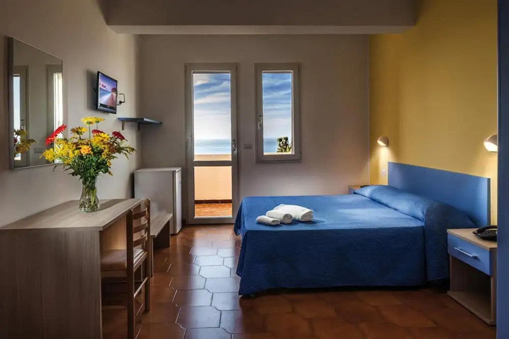 Baia Calavà Hotel e Residence