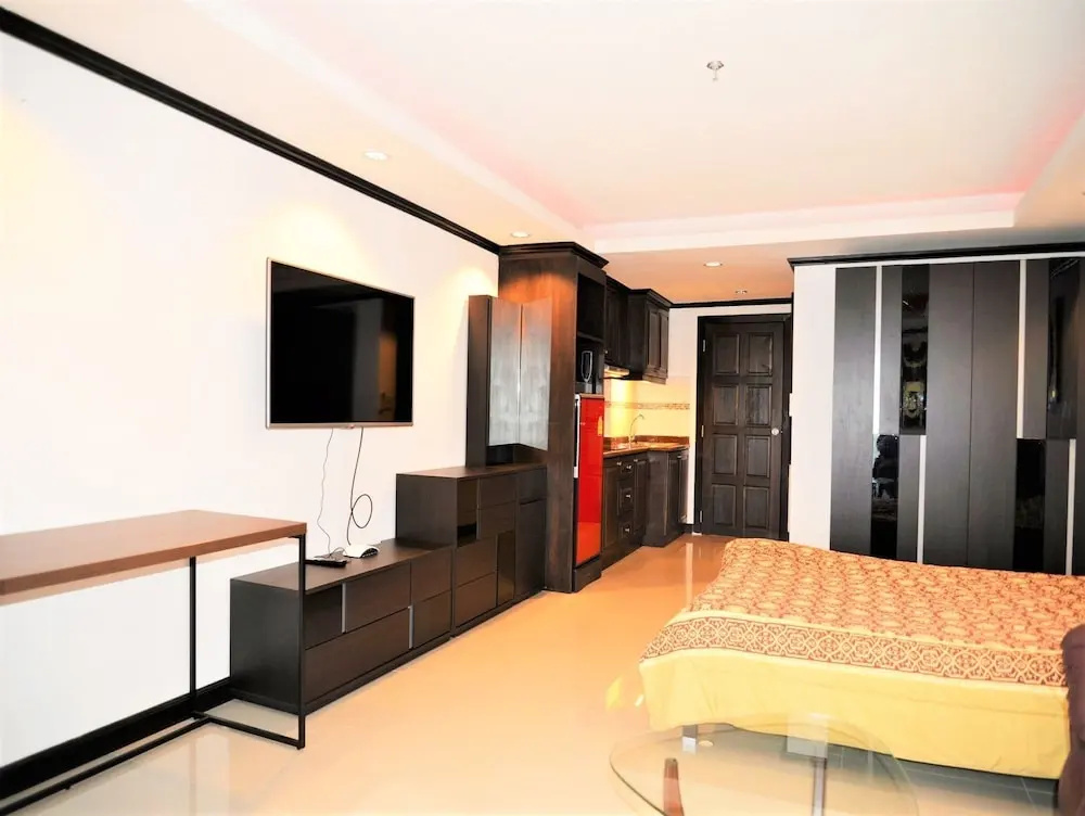 Angket condominium fully furnished 14th floor studio apartment