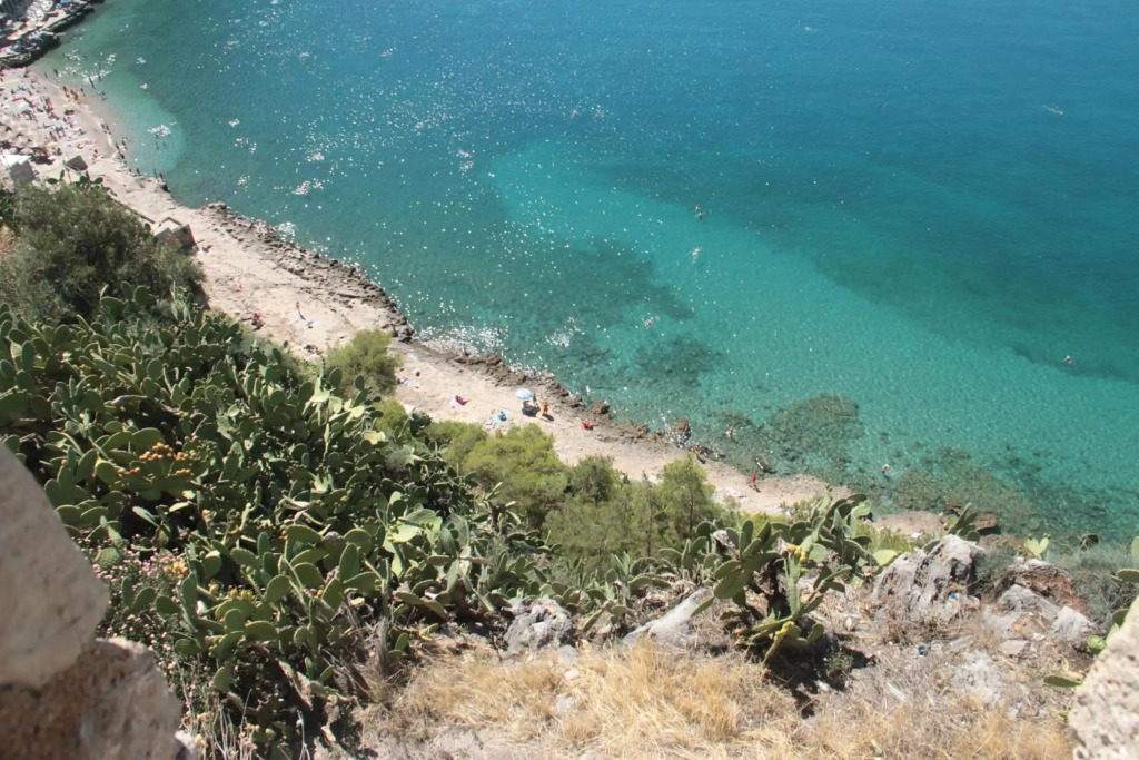 Quiet spacious apartment in Nafplio