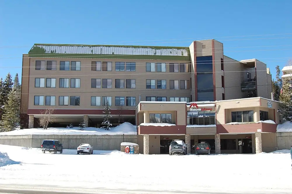 Snowblaze Condos Building E Unit 310 by Stay Winter Park