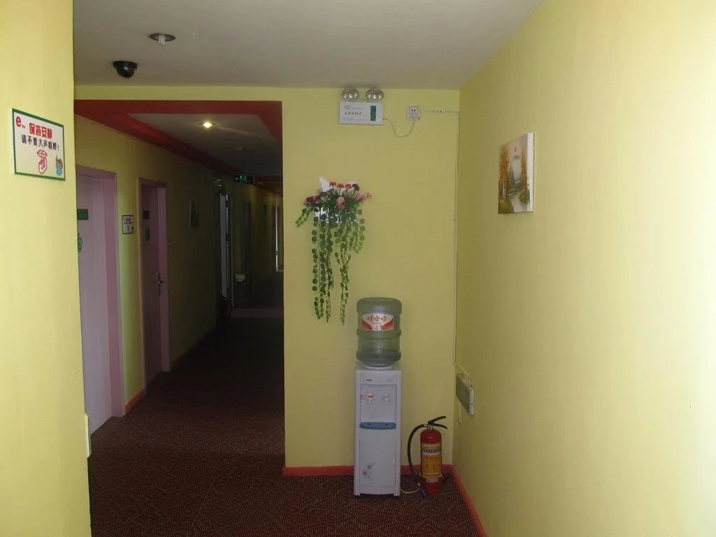 Jiaying Chain Hotel Shenzhen Longgang Branch