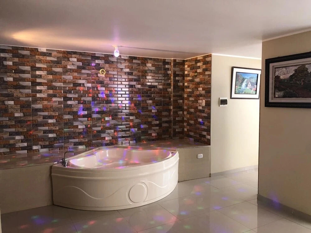 Hotel El Monarca Suite