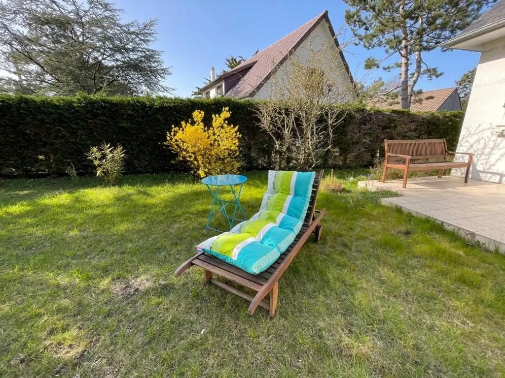 Villa 5 pièces avec jardin, à 400m de la plage et 600m des commerces, wifi et barbecue inclus - FR-1-361-20