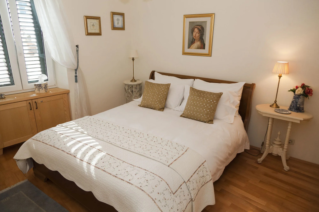 Boutique Guest Accommodation Zephyrus