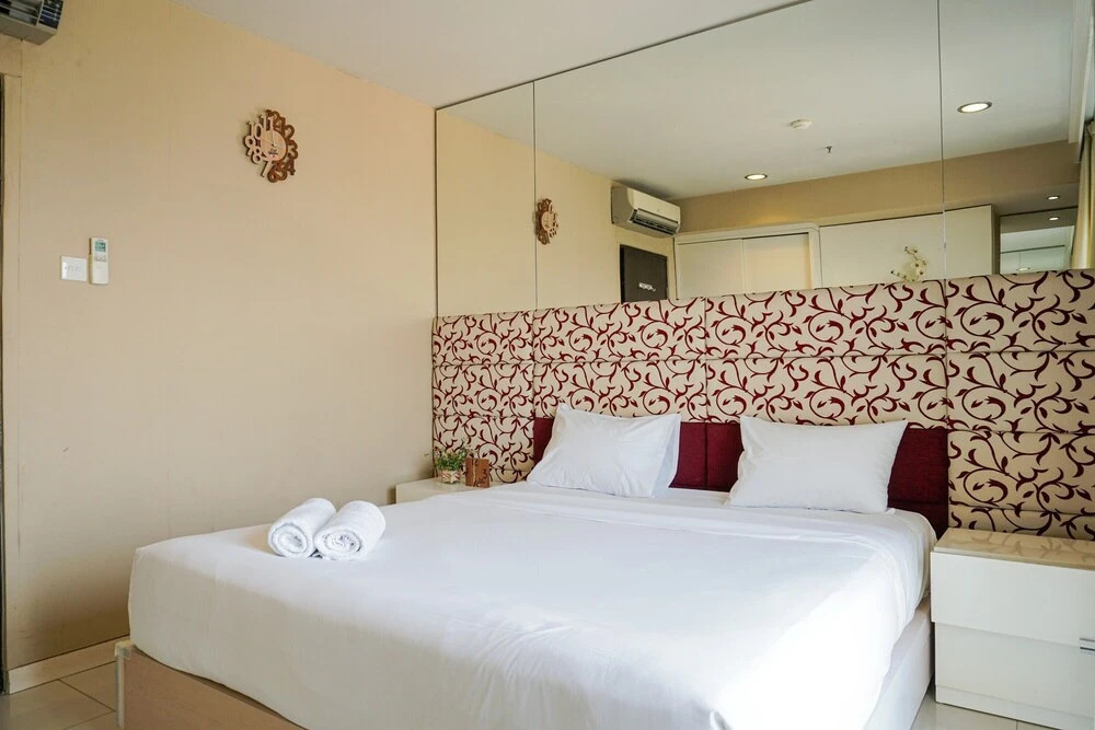 1BR Apartment at Cosmo Mansion near Grand Indonesia