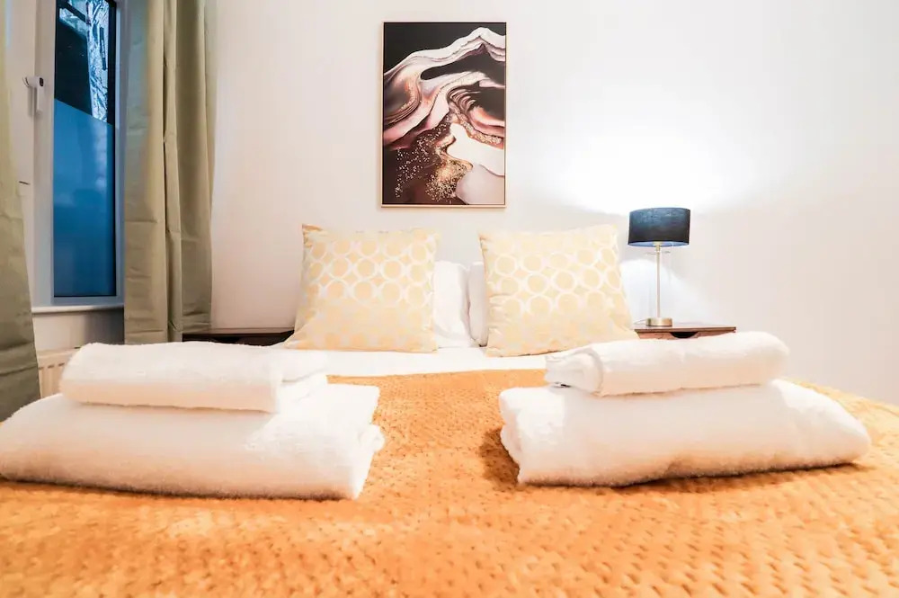Gorgeous 3 Bedroom Hampstead Property
