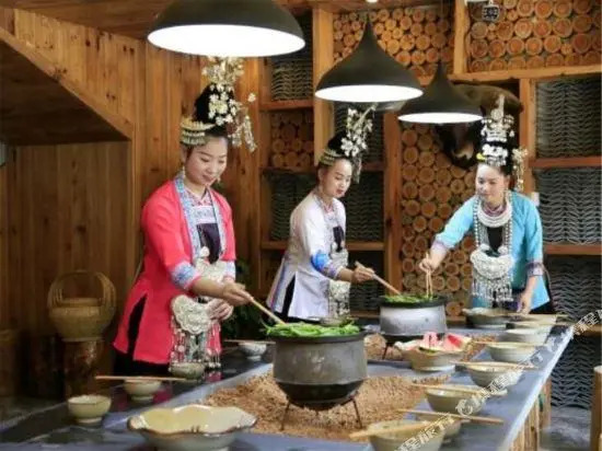 Xiangfengge Inn