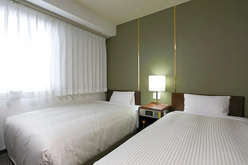 Nawa Plaza Hotel