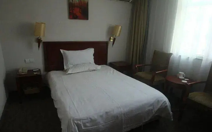 Shanghai YiTing 6+e Hotel (Yangpu Bridge)