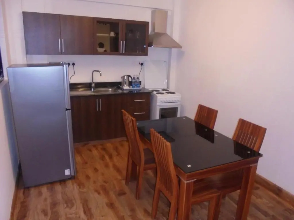 We Hotel and Suites